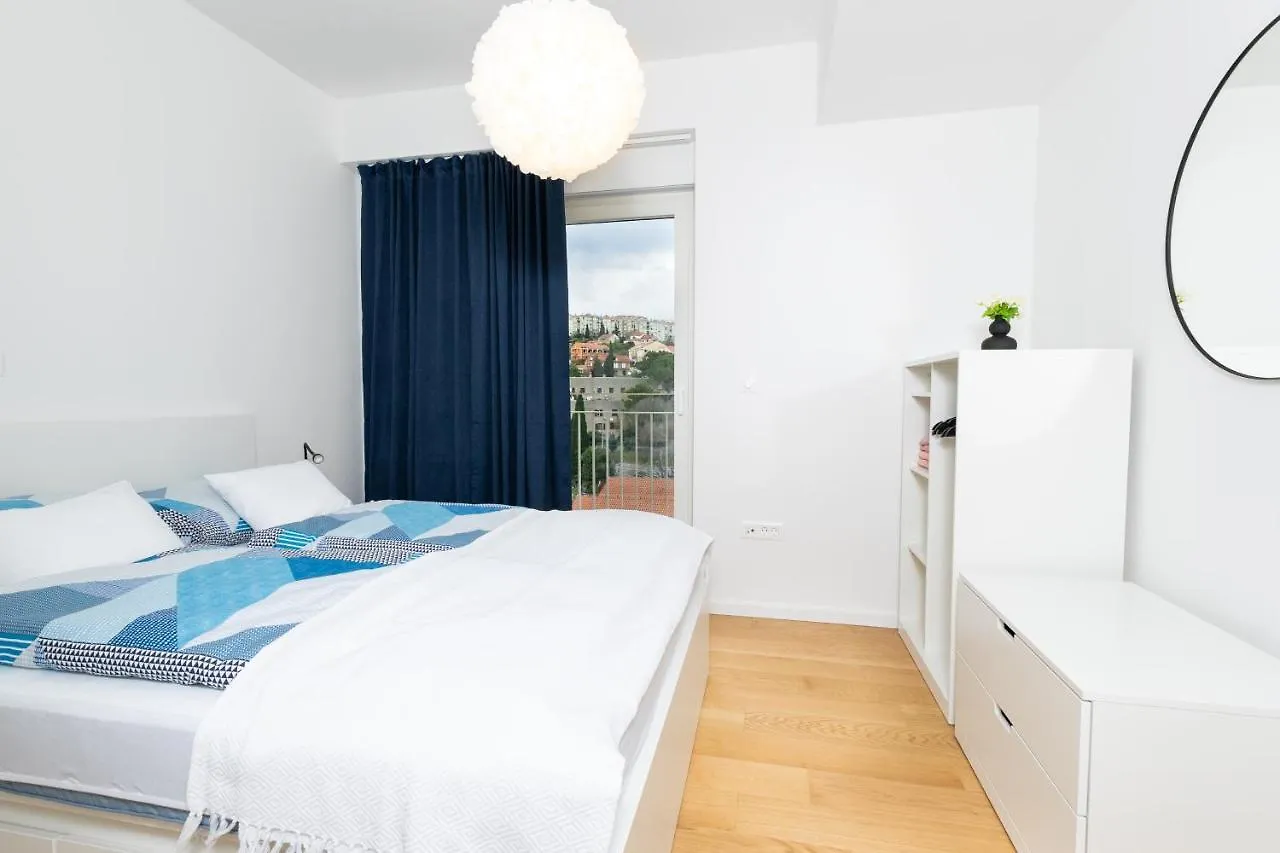Apartment Pia